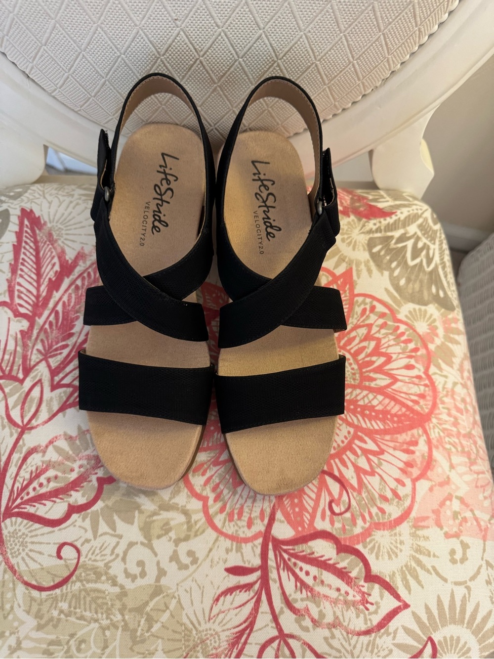 Life Stride Black Women’s Crisscross Slingback Sandals NWOT